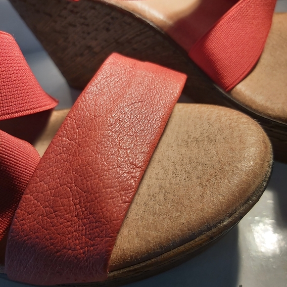 Jordana Red Heels **PERFECT FOR EVERYDAY** - Picture 7 of 10